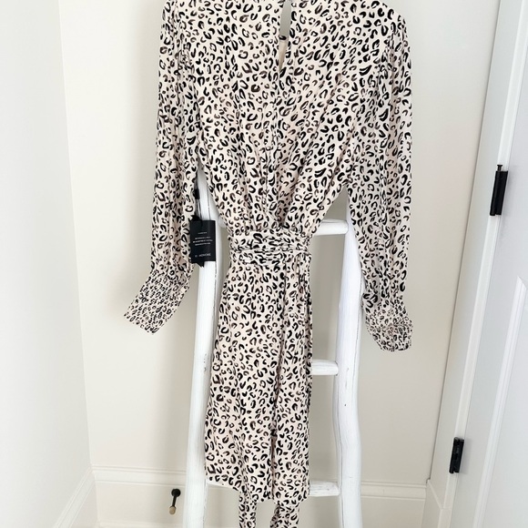 11 Honore Collection Valentina Animal Print Skater Dress SZ 14 - Picture 5 of 16